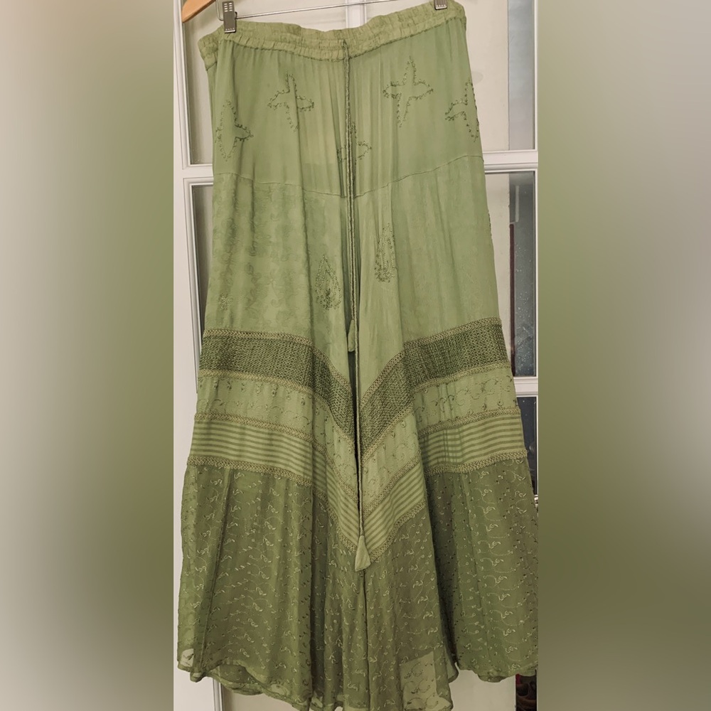 Elegant Green Maxi Skirt